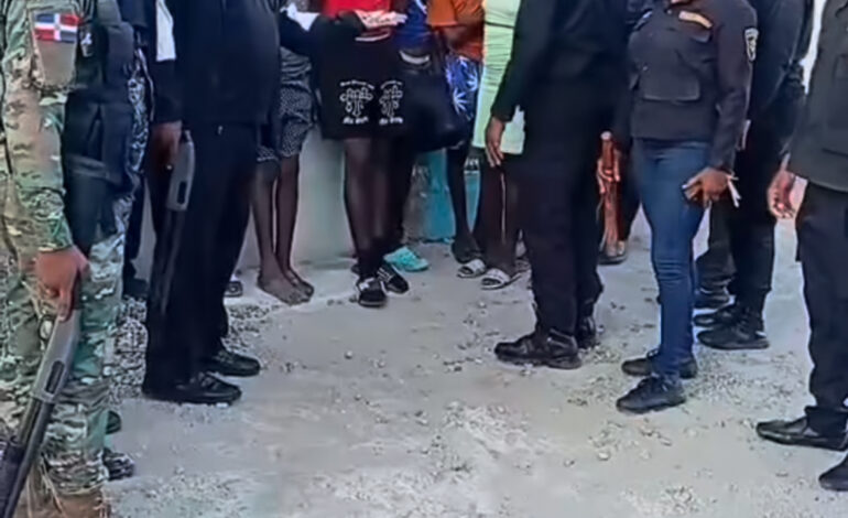 Detienen un grupo de haitianos que utilizaban cementerio como hotel y consumo de sustancias