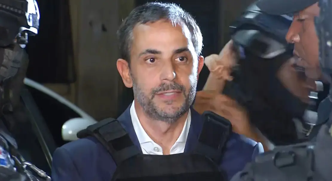 ANTONIO ESPAILLAT CAPTADO SALIENDO DE LA CARCEL CUIDAD NUEVA