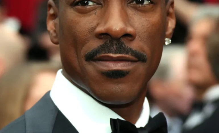 HIJA DEL ACTOR DE COMEDIA EDDY MURPHY SALE DEL CLOSET Y AHORA SE DECLARA COMO HOMBRE TRANS