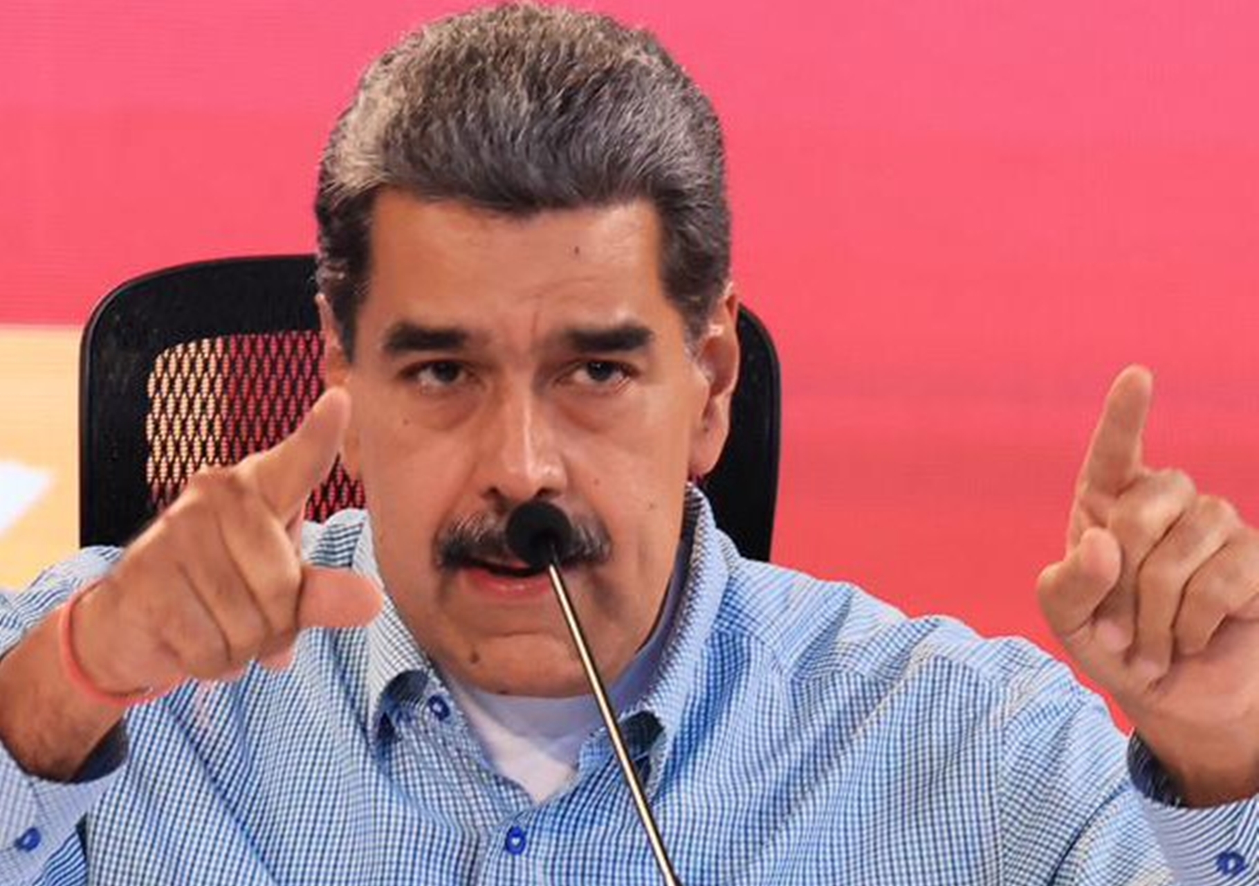 NICOLÁS MADURO ASEGURA QUE NO EXISTE PODER TERRENAL NI EXTRATERRESTRE QUE PUEDA SACAR AL CHAVISMO DEL PODER