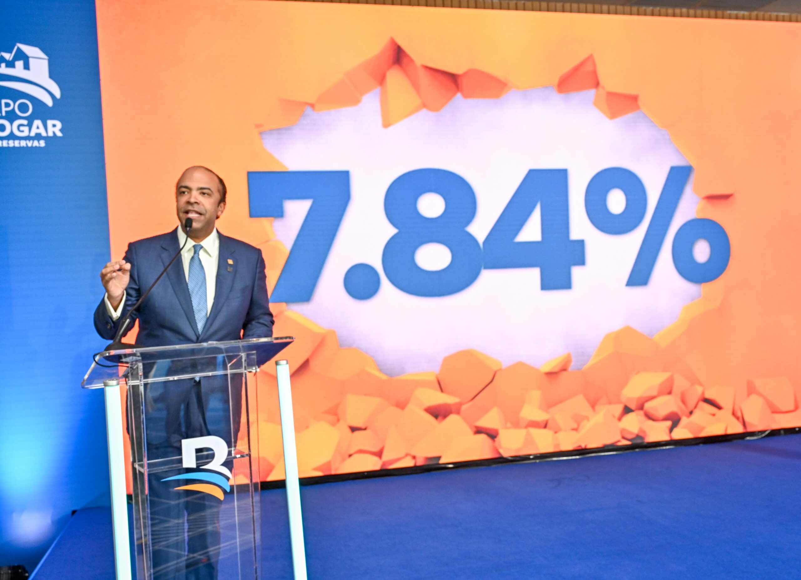 BAN RESERVAS INAGURO EXPO HOGAR 2025 CON FINANCIAMIENTOS DE HASTA 90% PARA VIVIENDAS CON UNA TASA FIJA DE 7.8%