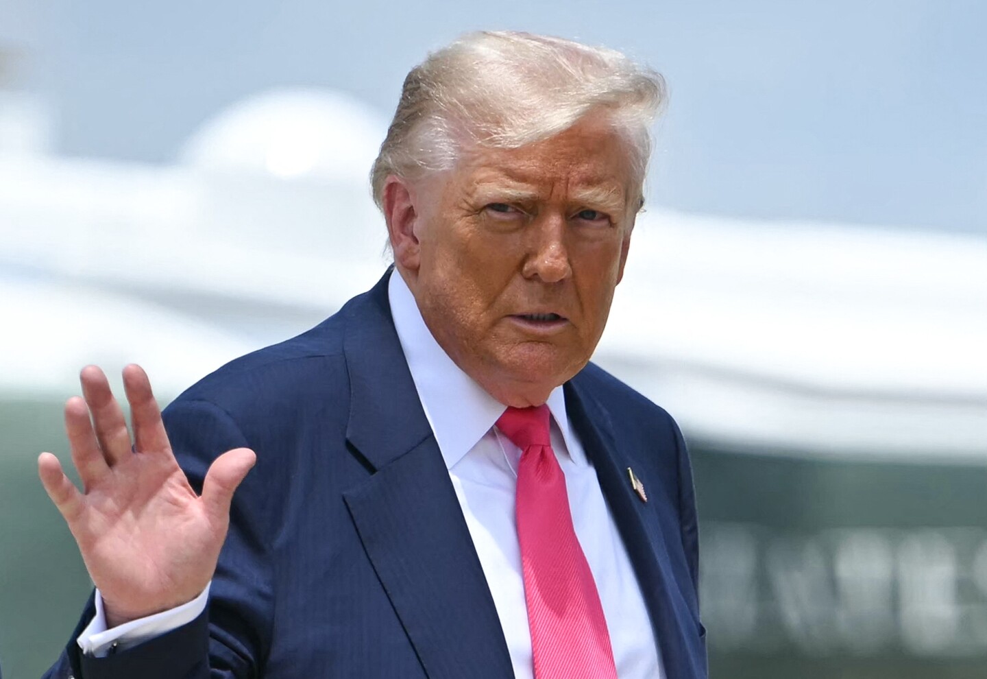 DONALD TRUMP DIAGNOSTICADO CON INSUFICIENCIA VENOSA CRÓNICA TRAS REPORTAR HINCHAZÓN EN LAS PIERNAS