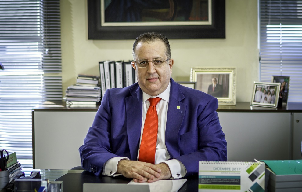 PRESIDENTE LUIS ABINADER DESIGNA NUEVO MINISTRO DE HACIENDA; MAGÍN J. DÍAZ
