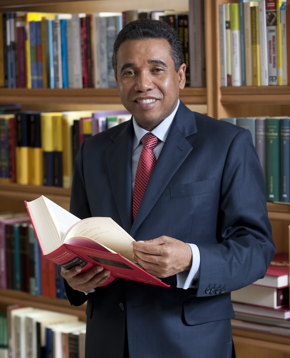 FÉLIX BAUTISTA REINTRODUCE PROYECTO PARA QUE LAS MATAS DE FARFÁN SEA PROVINCIA SANTA LUCÍA