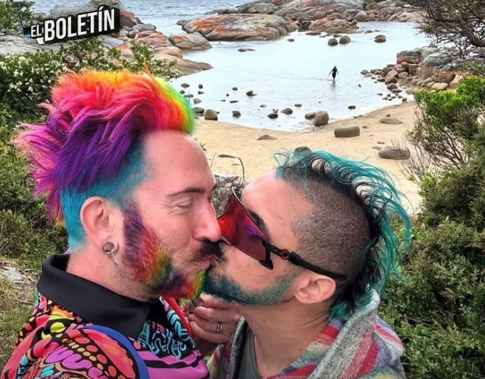 REVELA QUE PERSONAS QUE TIÑEN SU PELO DE COLORES ANTINATURALES SON MÁS PROPENSAS A SUFRIR PROBLEMAS MENTALES.