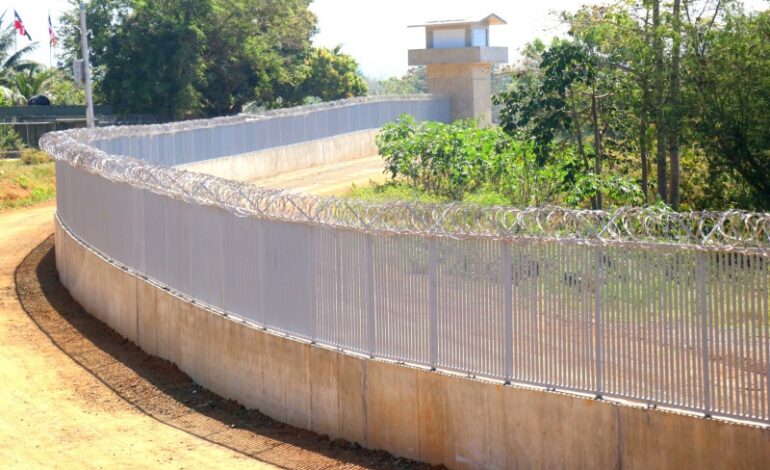 Haití aprueba contrato de US$542 millones para reforzar seguridad en frontera con RD